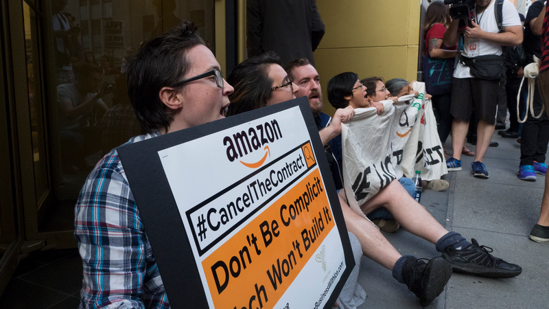 Illustration for article titled Six Arrested at Amazon Store Amid Anti-ICE Protest in NYC